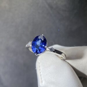 Finger Ring With Blow Stone